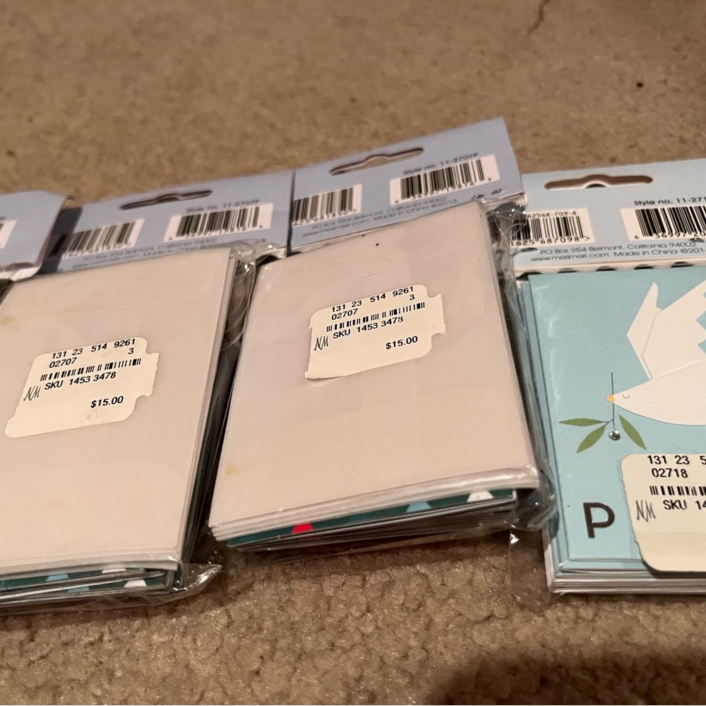 Meri Meri Holiday Gift Enclosure Notes with Envelopes - Picture 4 of 4